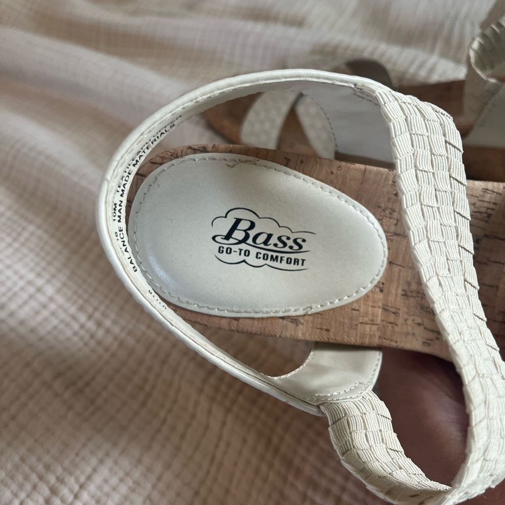 Bass womens wedge shoes size 10 - Picture 3 of 5